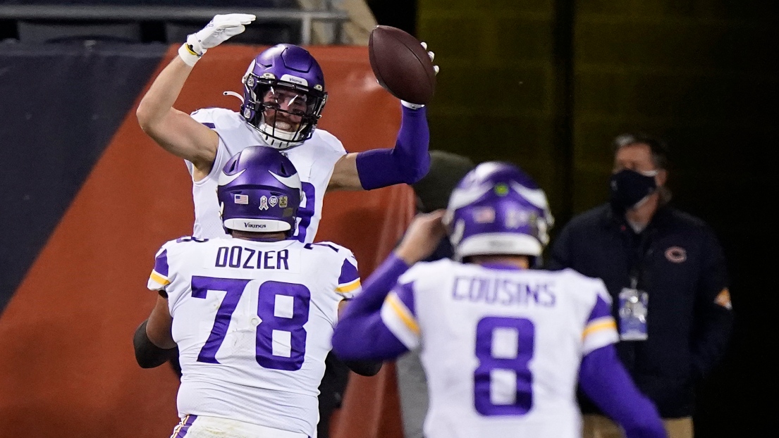 Adam Thielen, Dakota Dozier et Kirk Cousins