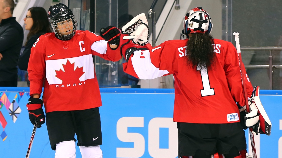 Shannon Szabados et Caroline Ouellette 