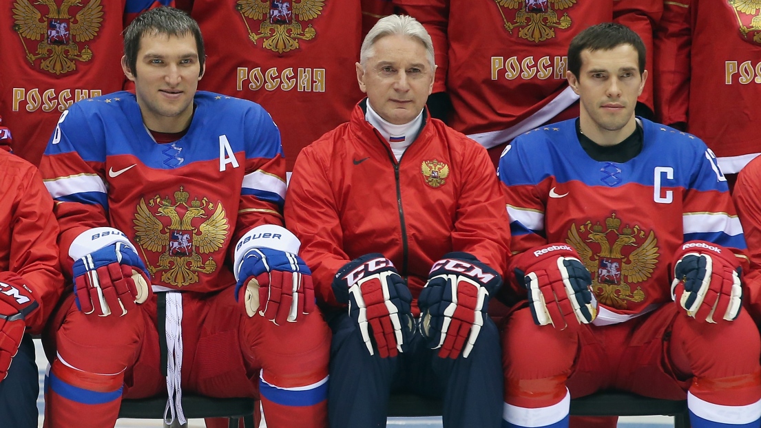 Alex Ovechkin, l'entraîneur-chef de la Russie Zinetula Bilyaletdinov et Pavel Datsyuk