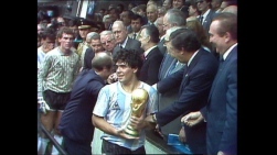 maradona3.jpg