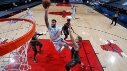 Lakers vs Bulls.jpg